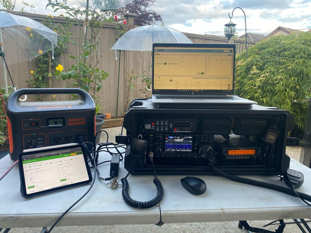 Portable outdoor amateur radio setup